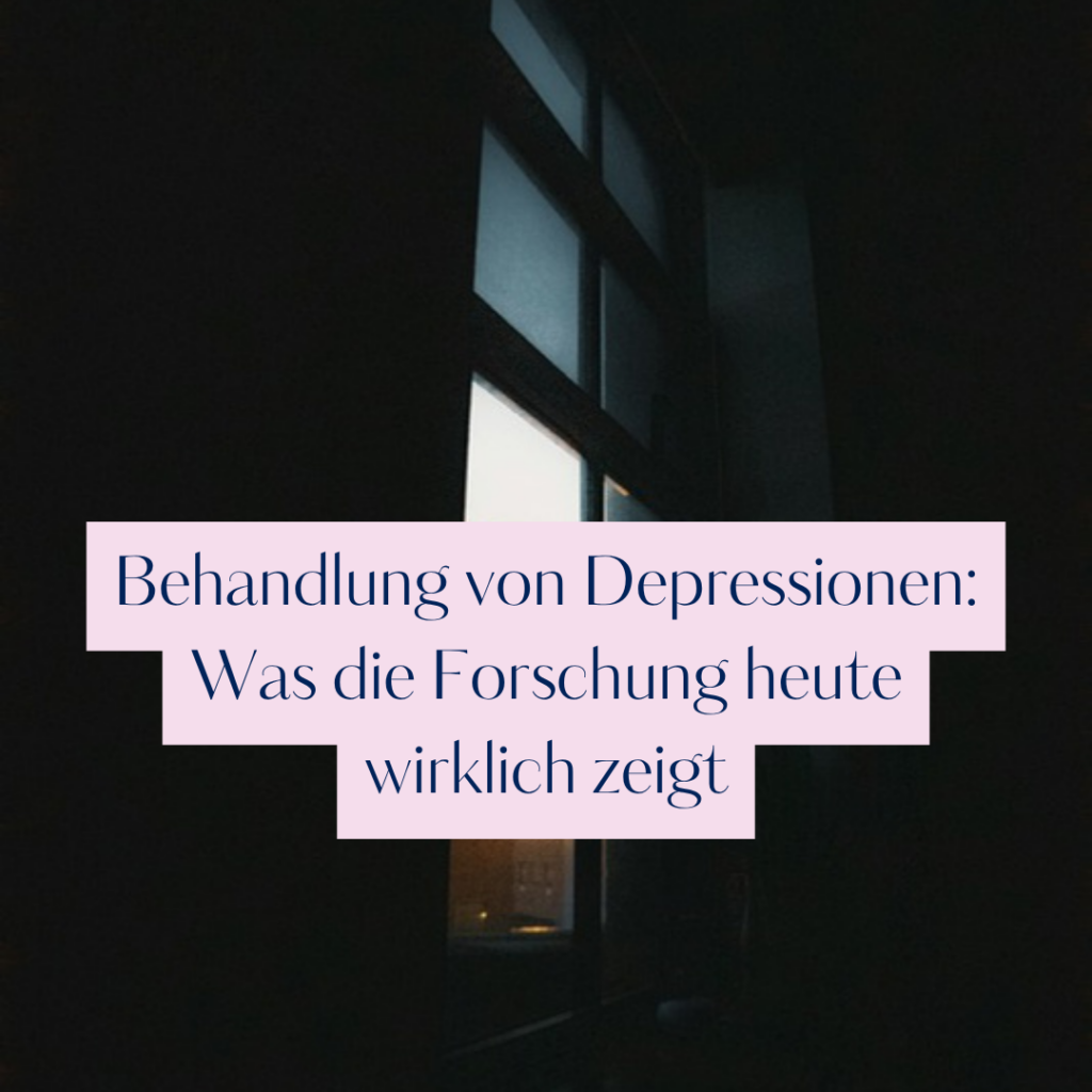 Dunkler Raum mit einem Fenster, durch das Licht fällt. Titel: Behandlung von Depressionen: Was die Forschung heute wirklich zeigt